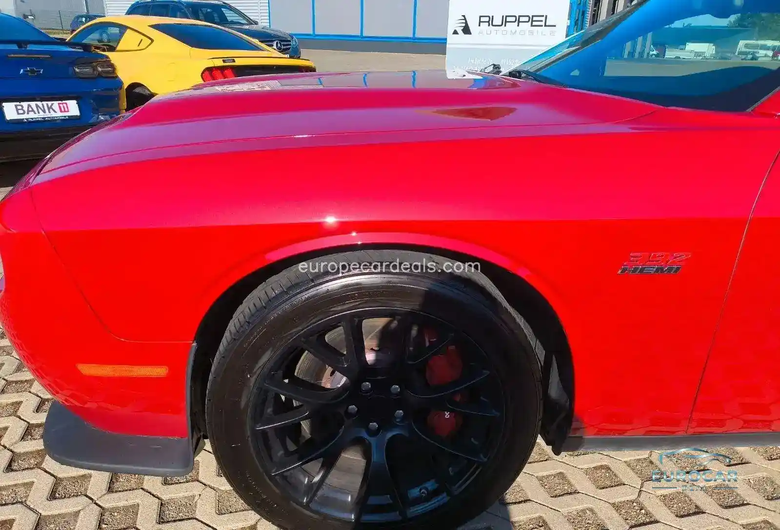 Dodge Challenger