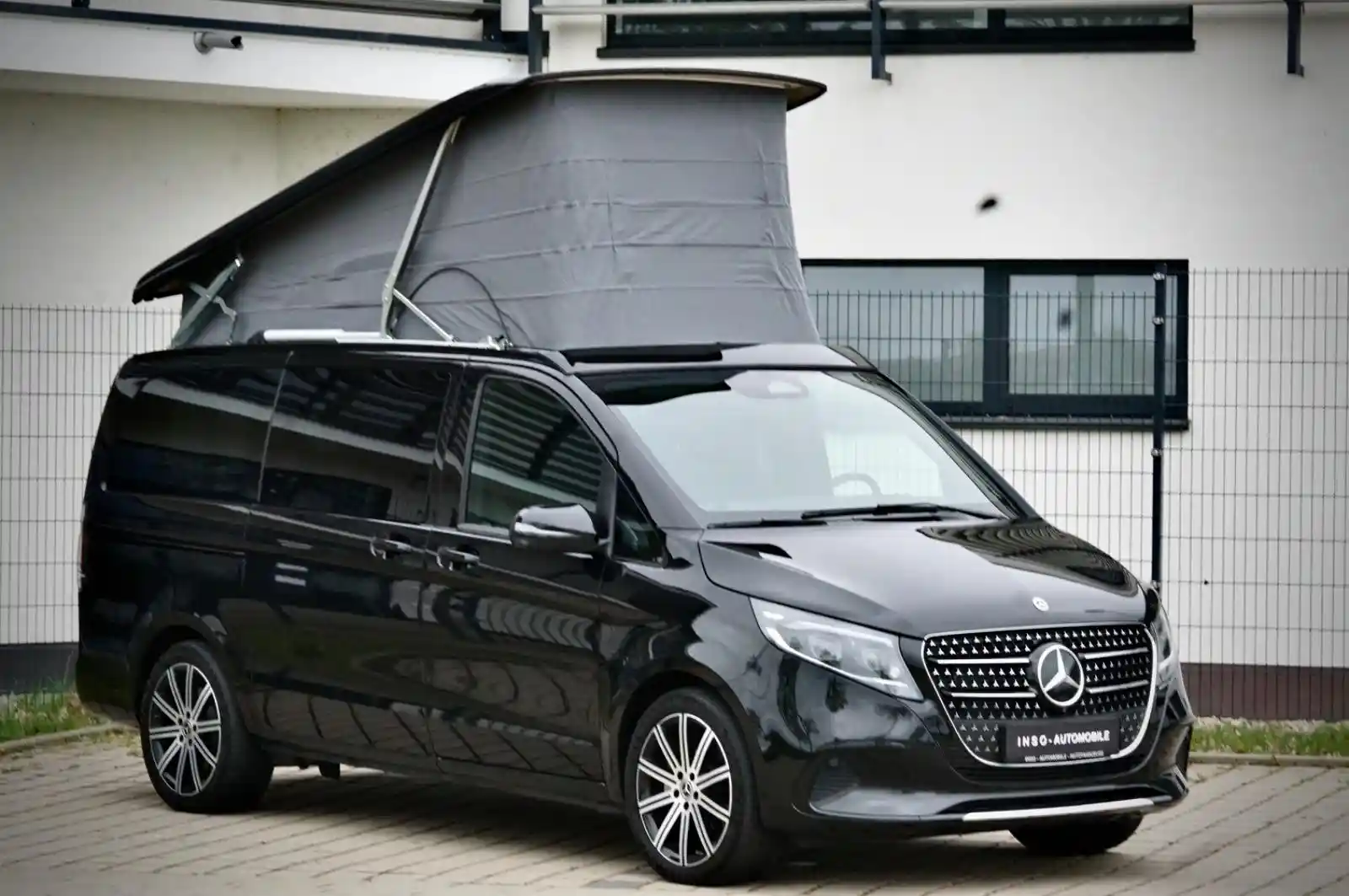 Mercedes-Benz V 250