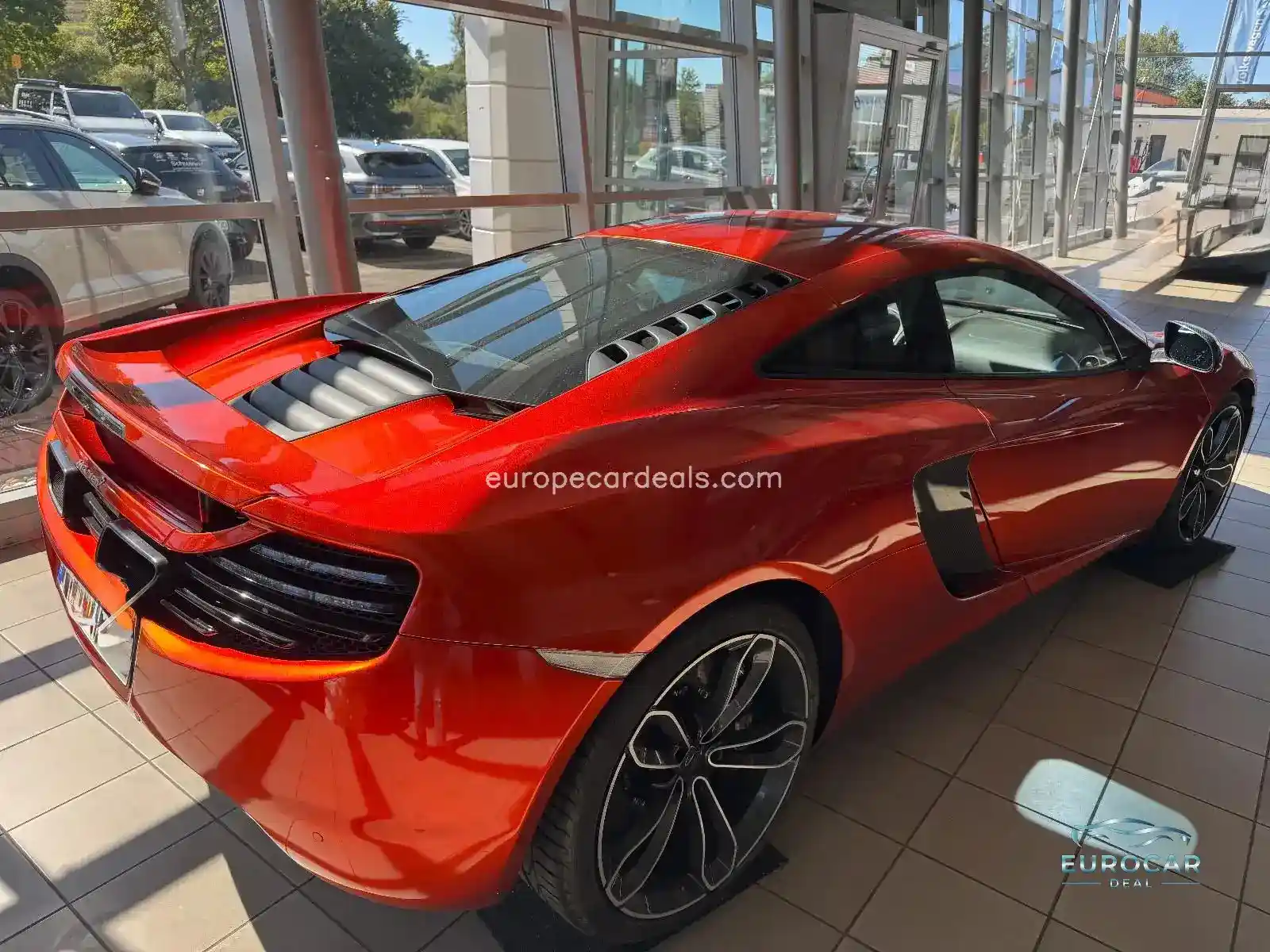 McLaren MP4-12C