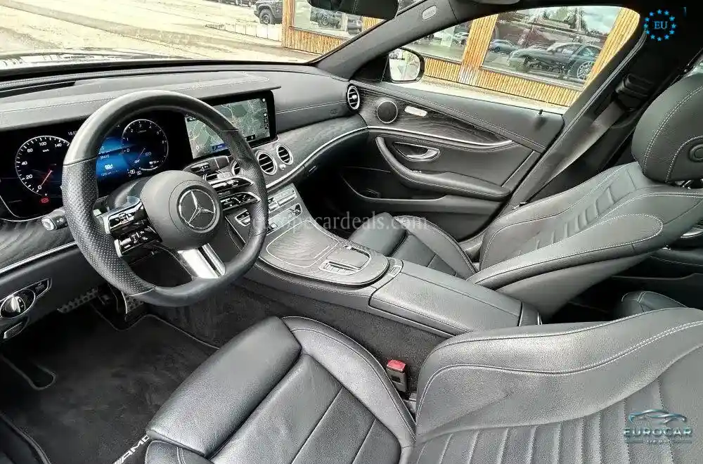 Mercedes-Benz E 300