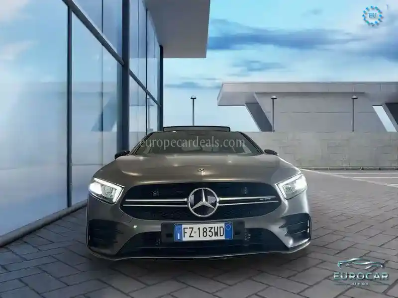 Mercedes-Benz A 35 AMG