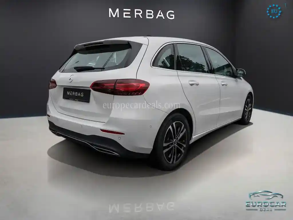 Mercedes-Benz B 200