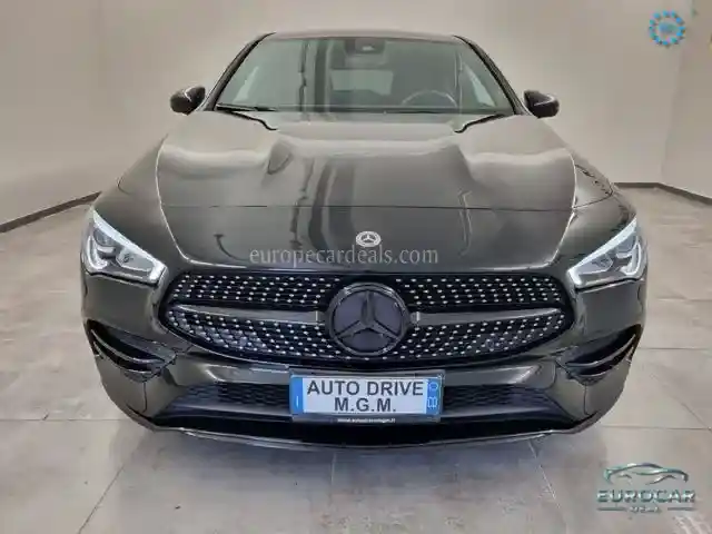 Mercedes-Benz CLA 200 Shooting Brake