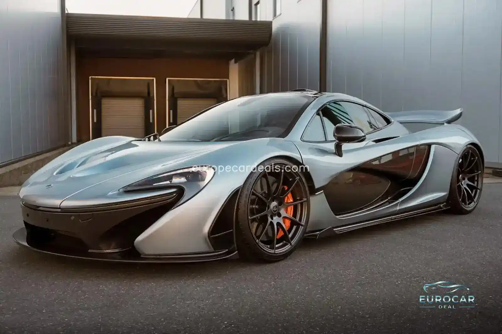 McLaren P1