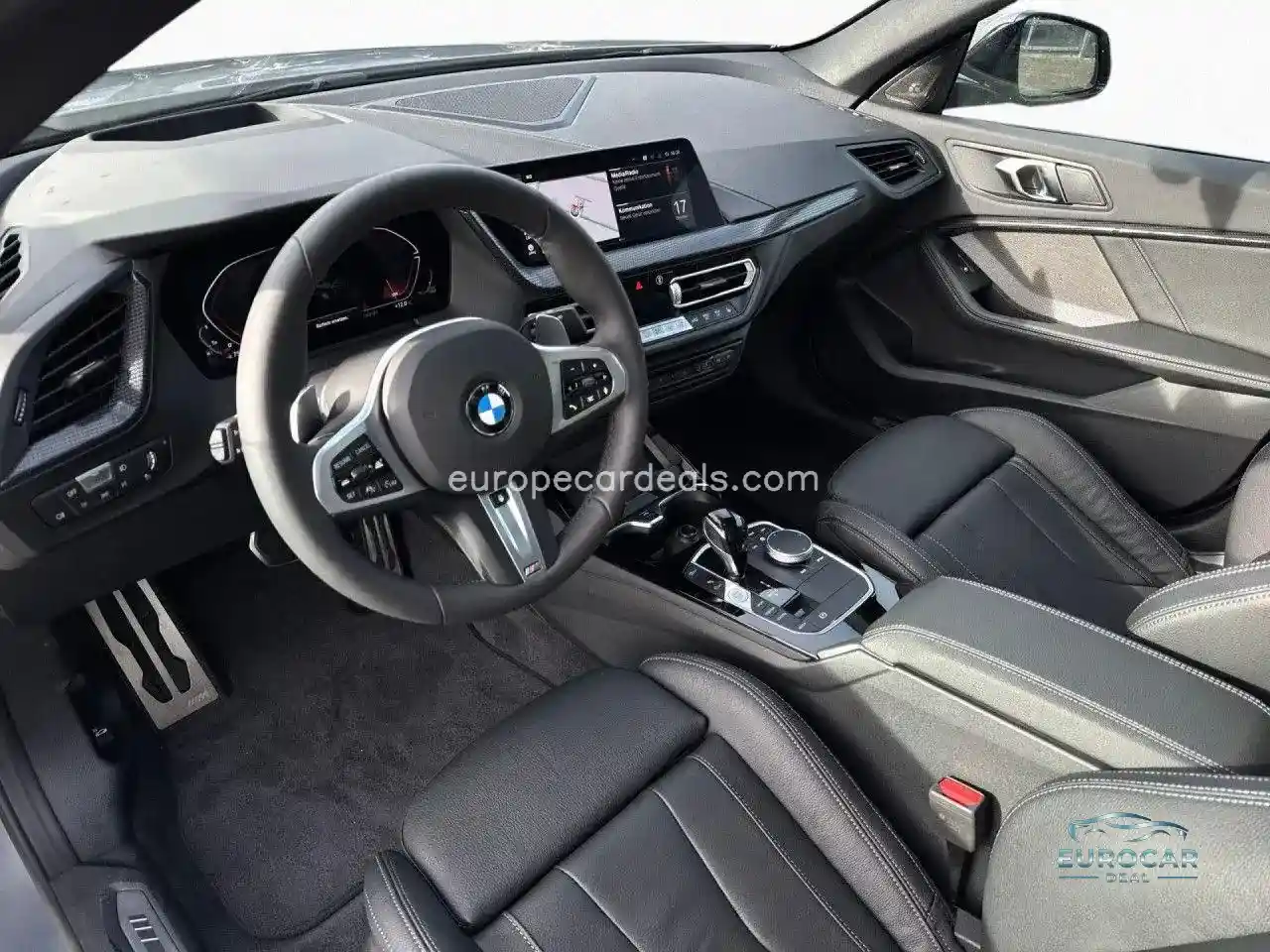 BMW M235
