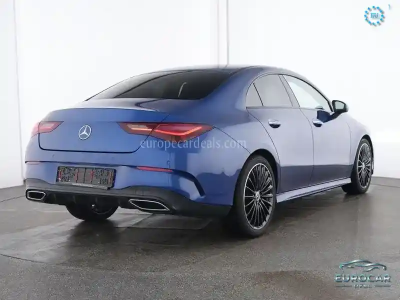 Mercedes-Benz CLA 200