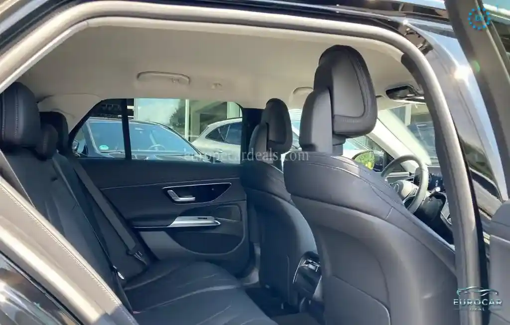 Mercedes-Benz E 200