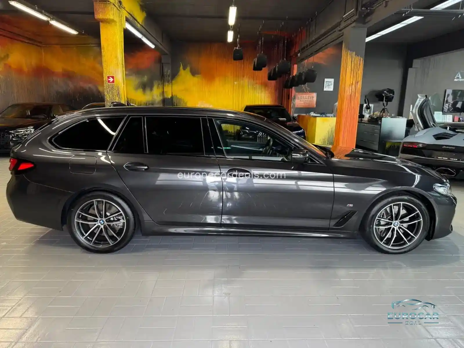 BMW 530
