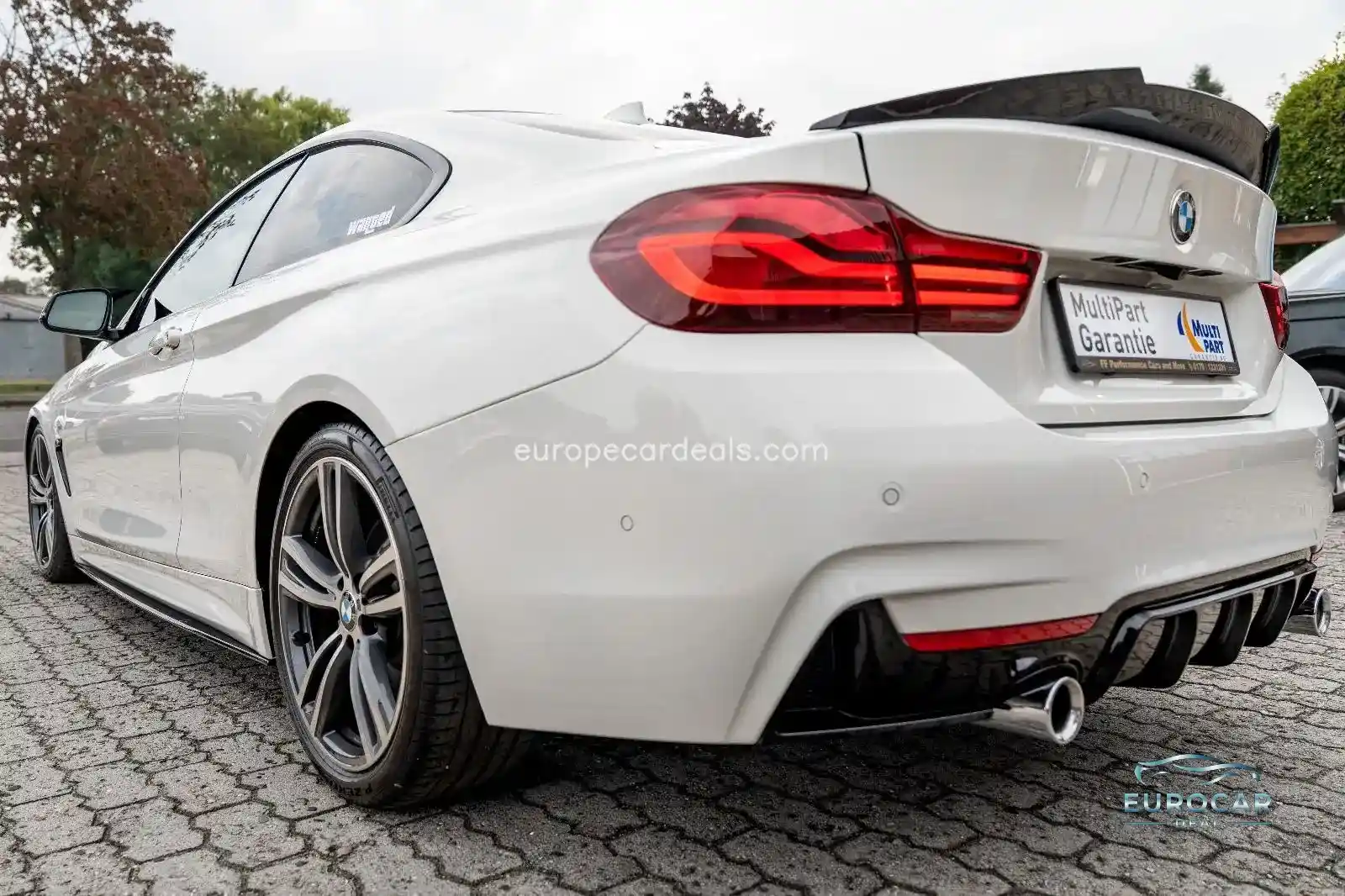 BMW 440
