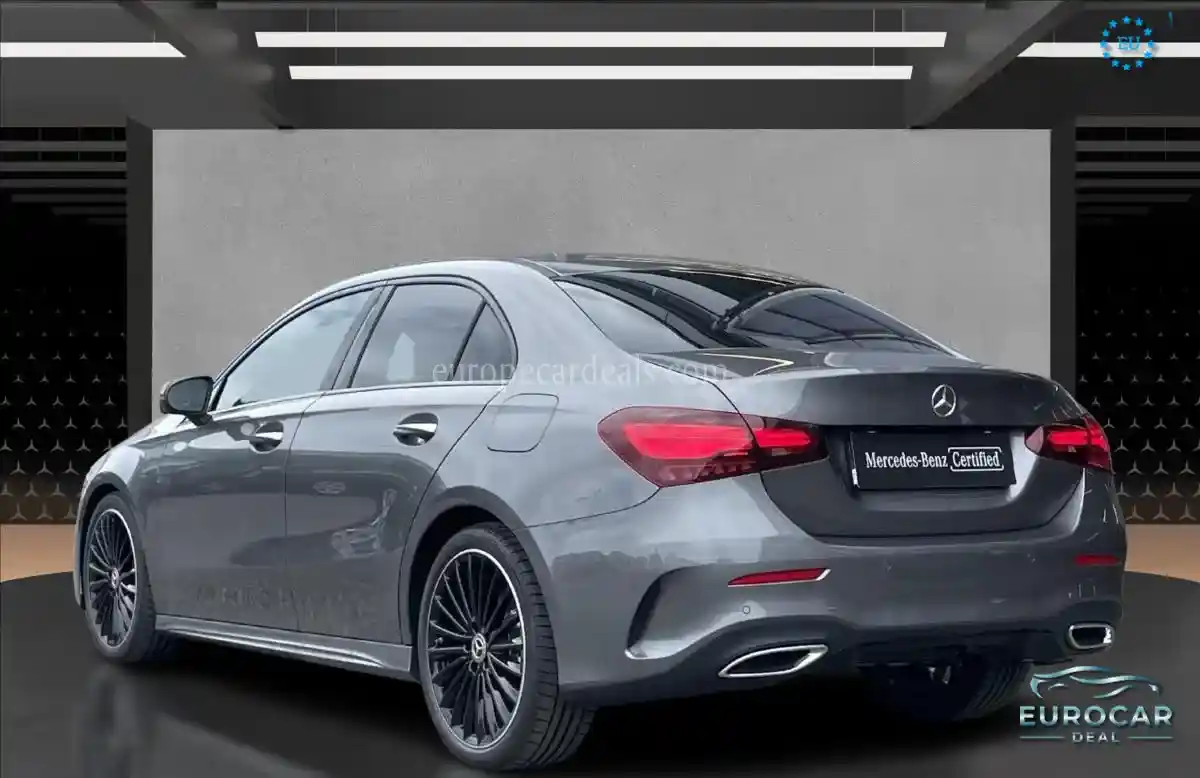 Mercedes-Benz A 200