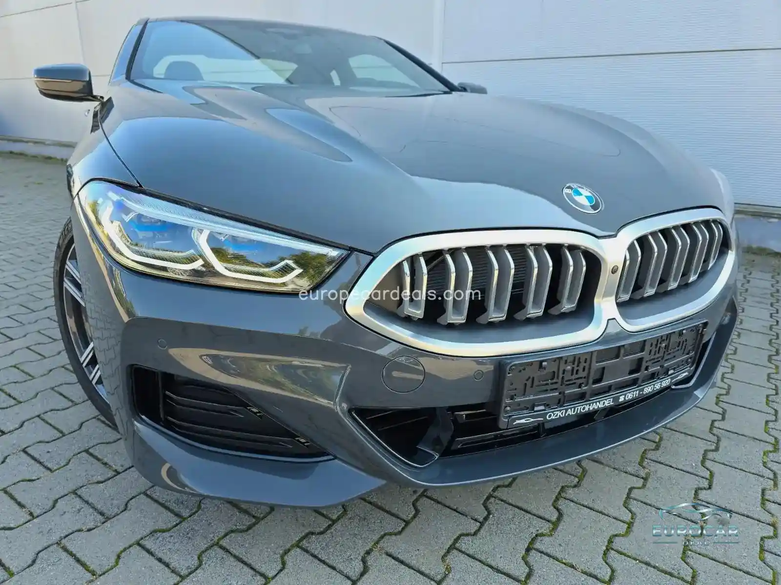 BMW 840