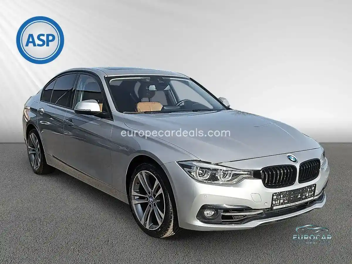 BMW 330