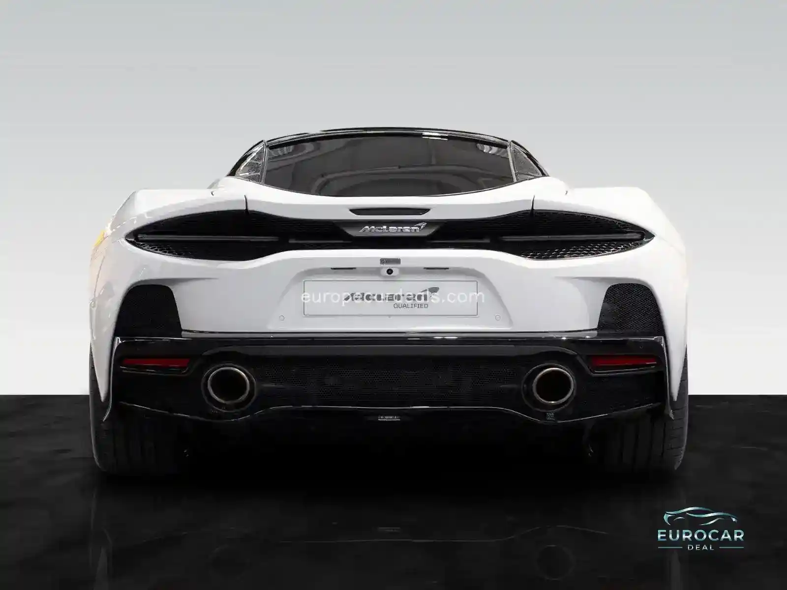 McLaren GT