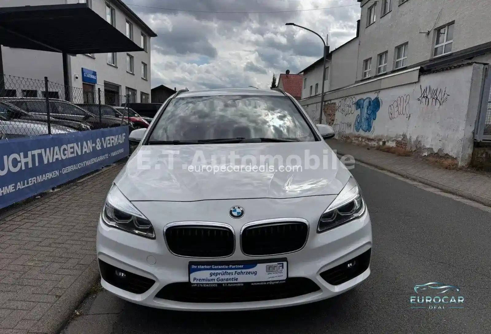 BMW 218
