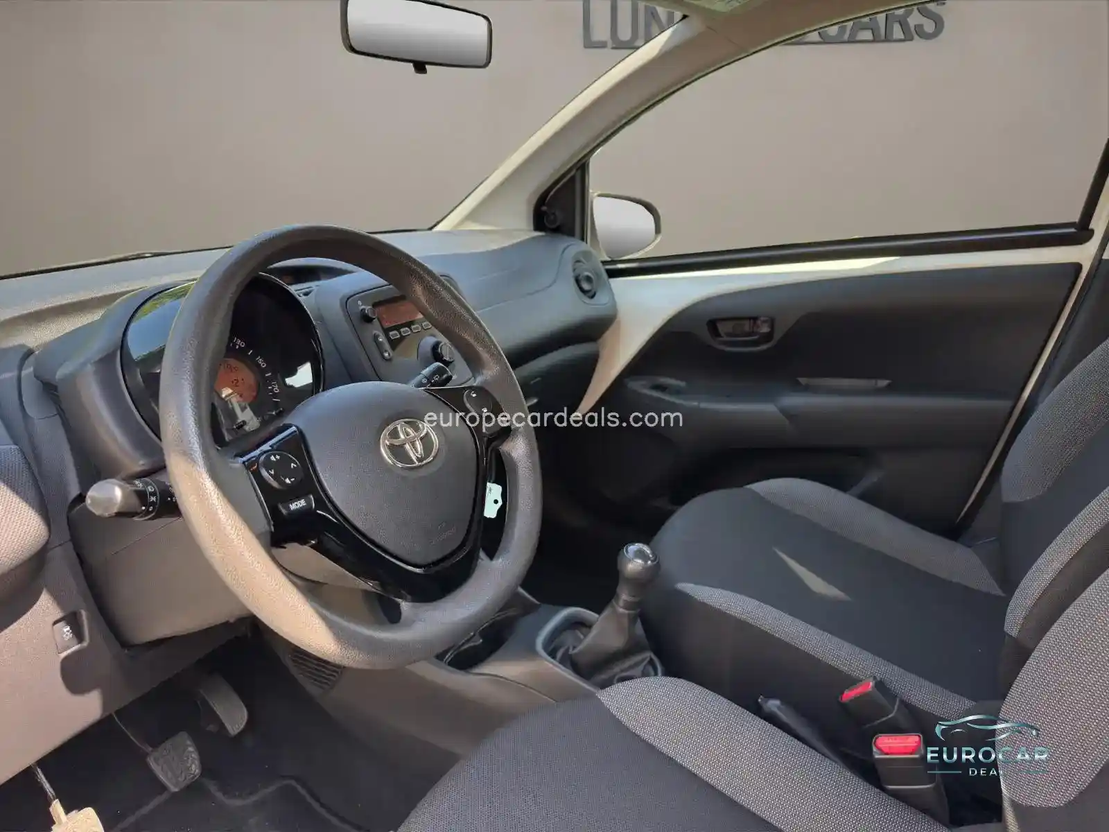 Toyota Aygo (X)