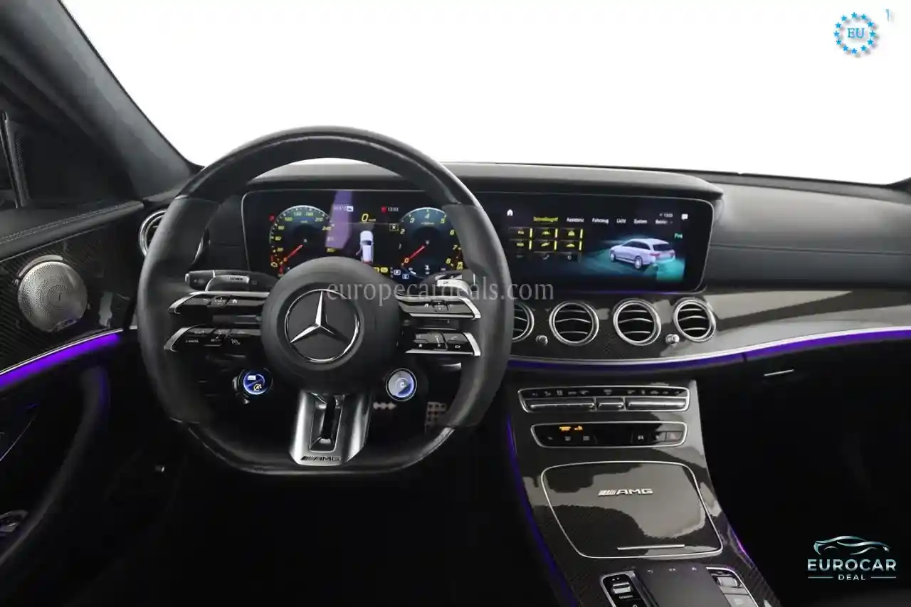 Mercedes-Benz E 63 AMG