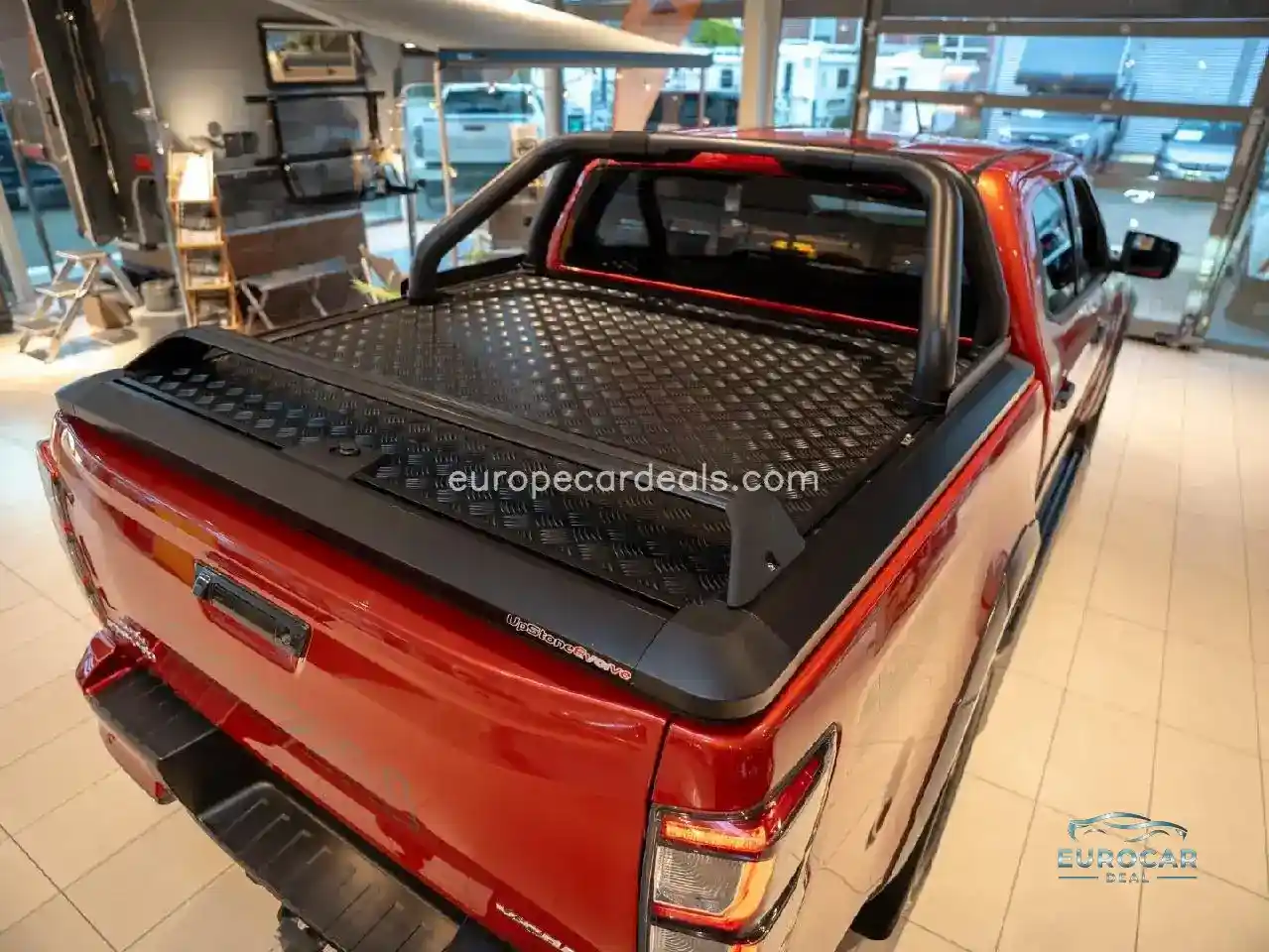Double Cab 4WD V-CROSS – Neues Modell MJ24