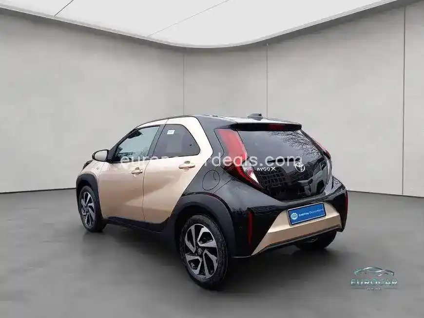 Toyota Aygo (X)