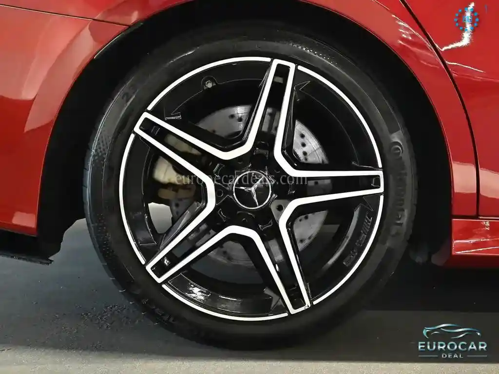 Mercedes-Benz A 35 AMG