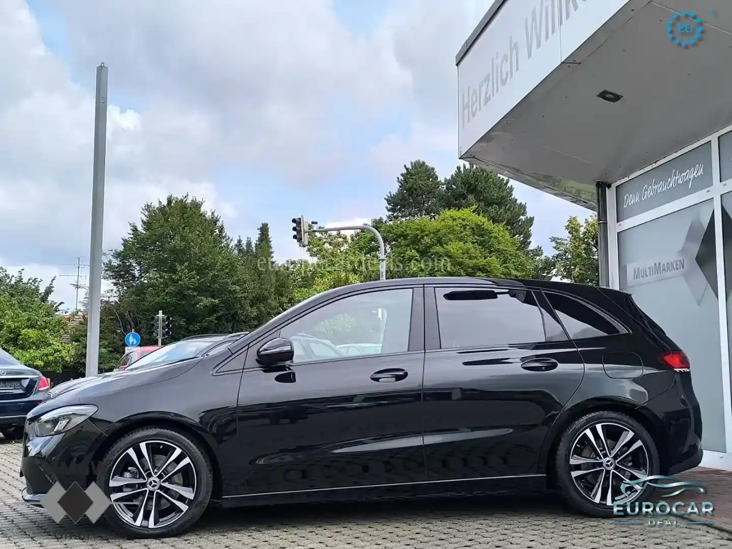 Mercedes-Benz B 220