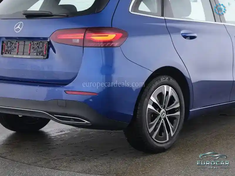 Mercedes-Benz B 200