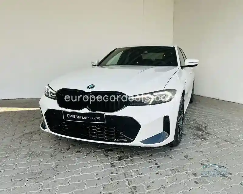 BMW 330