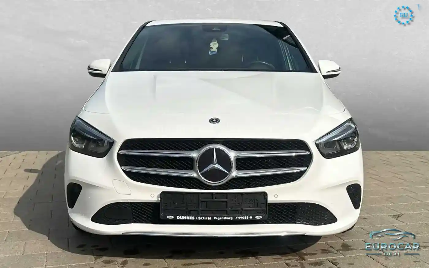 Mercedes-Benz B 220