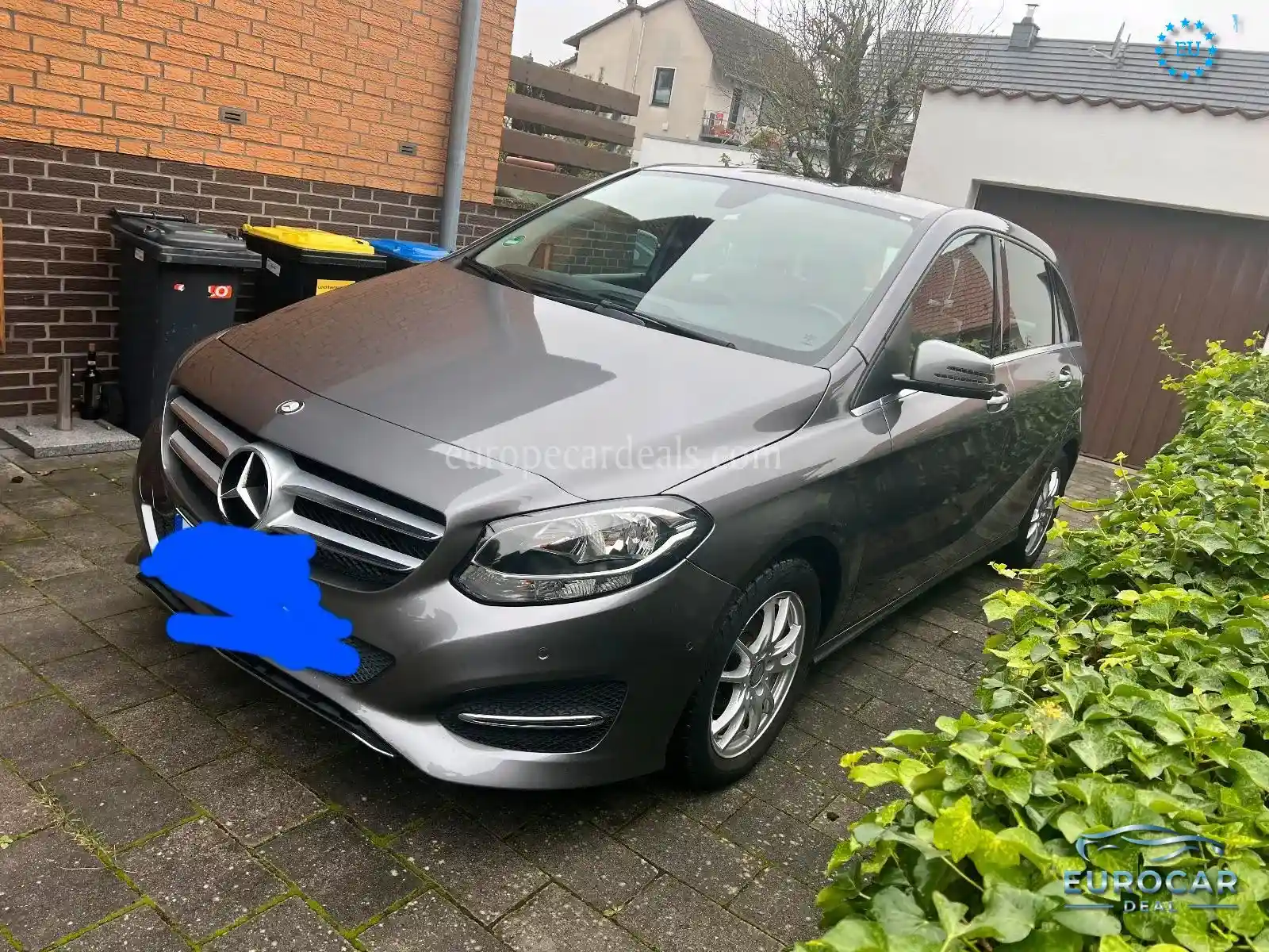 Mercedes-Benz B 180