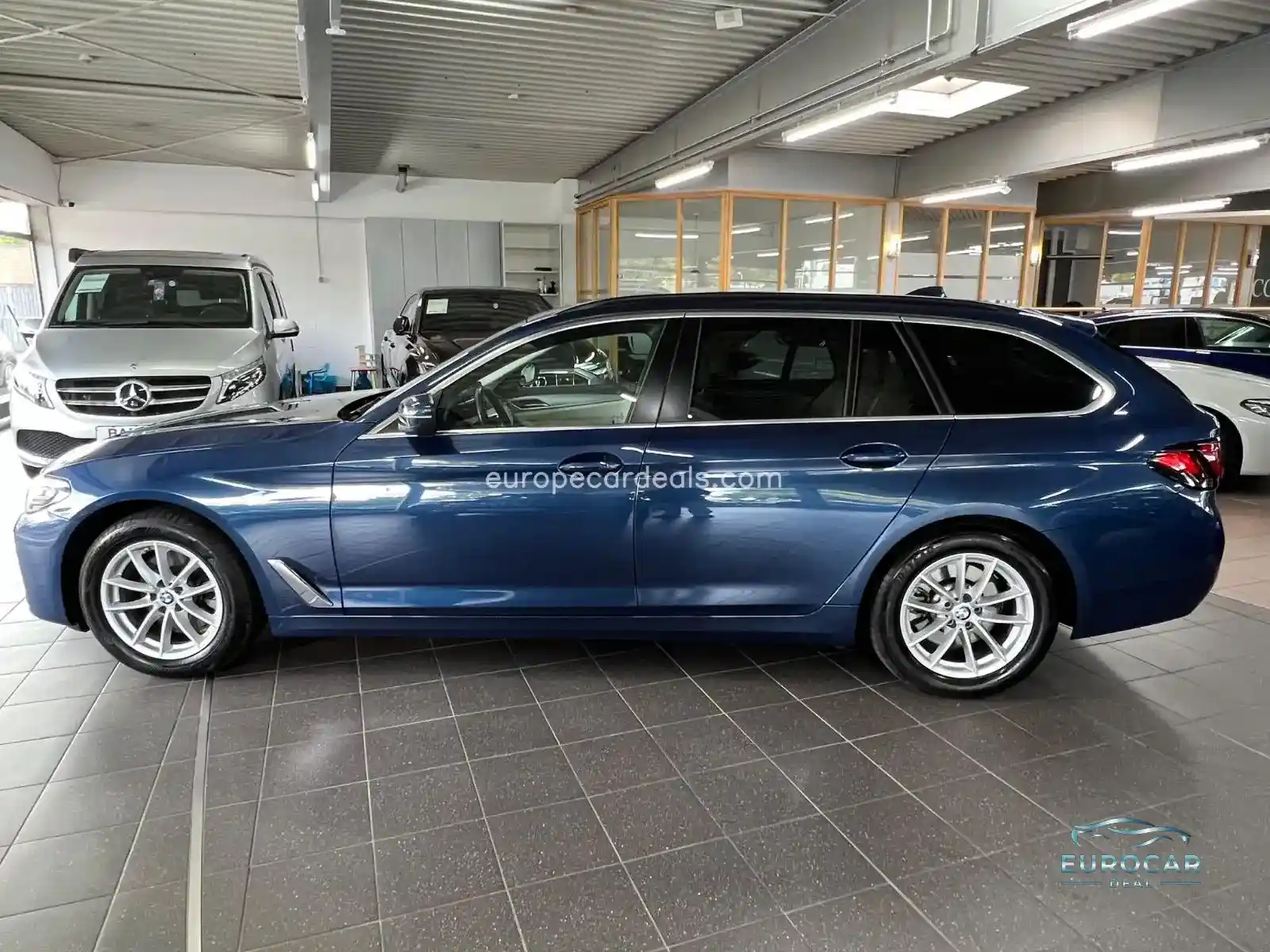 BMW 520