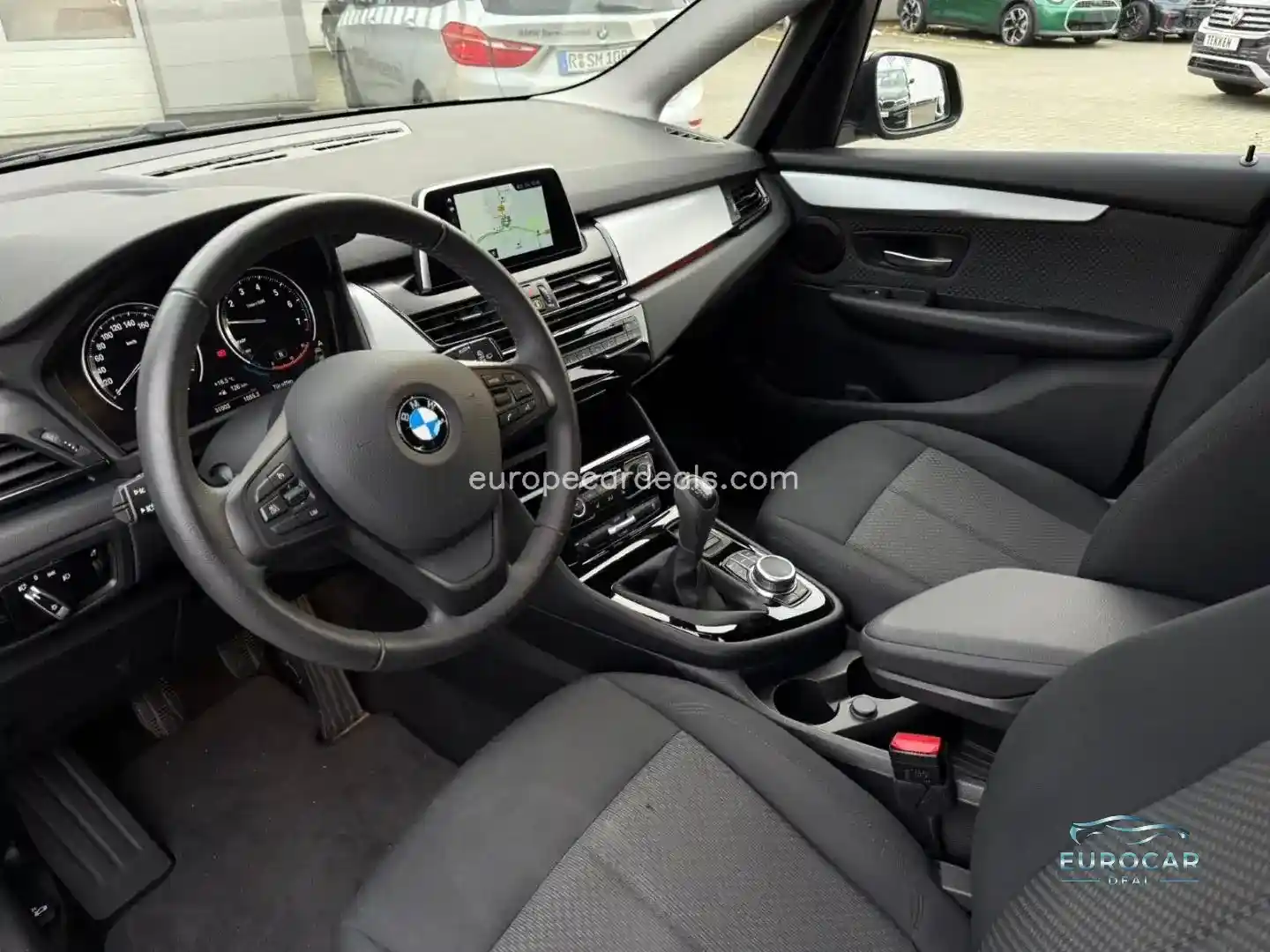 BMW 218