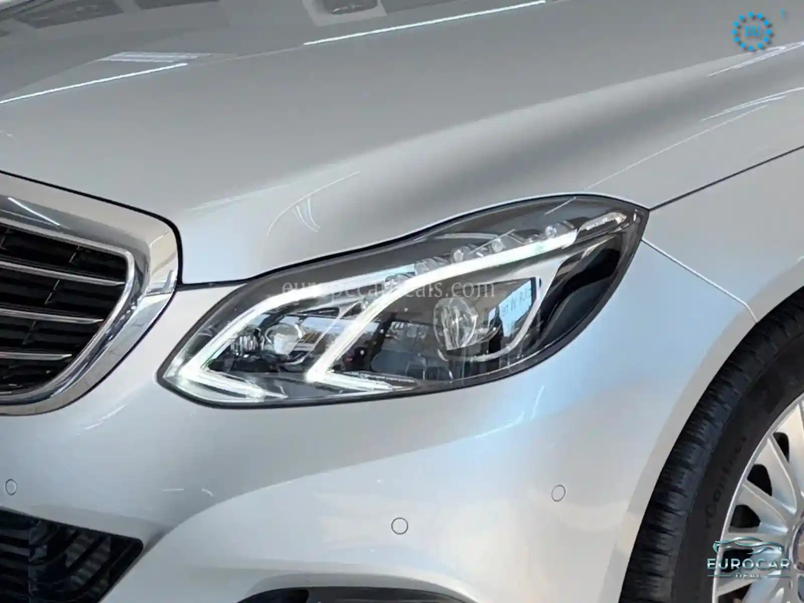 Mercedes-Benz E 200