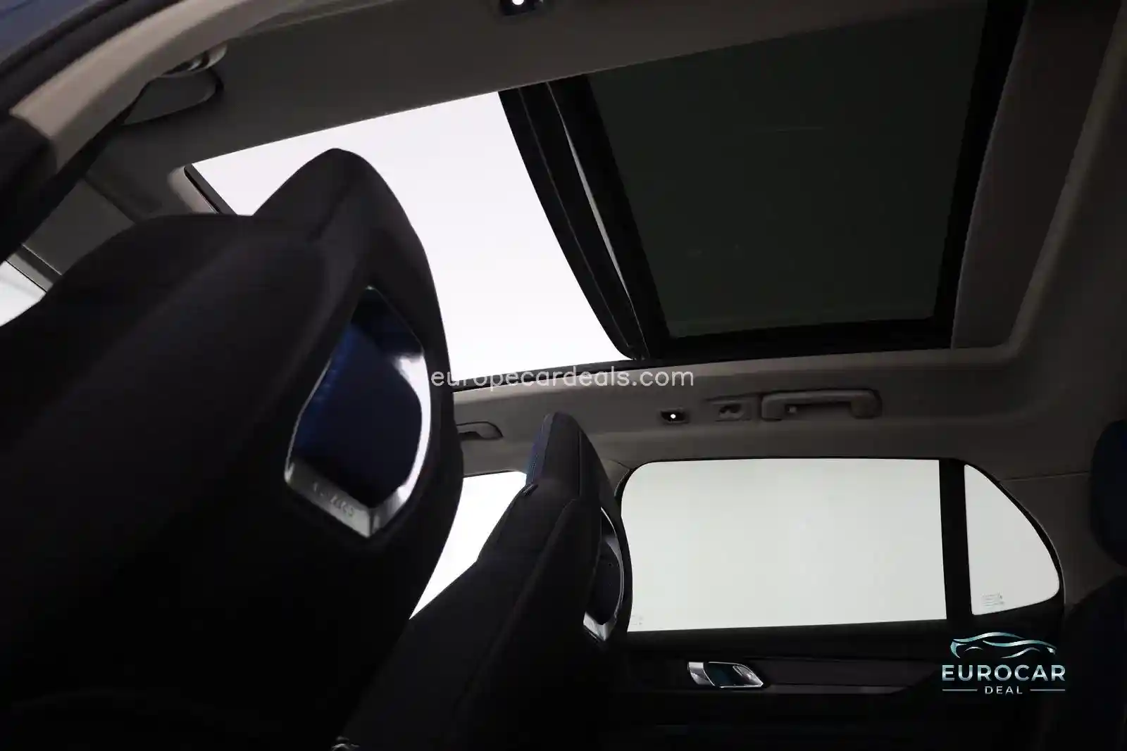 Lynk&Co 01