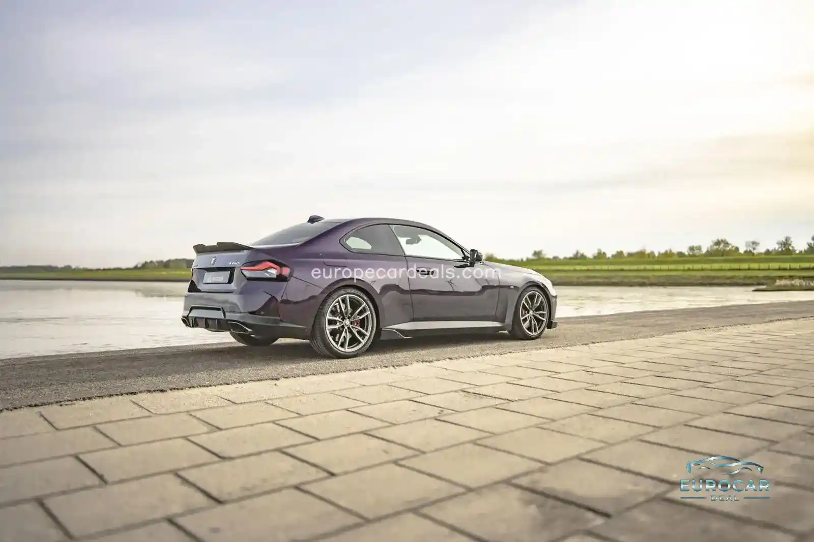 BMW M240i