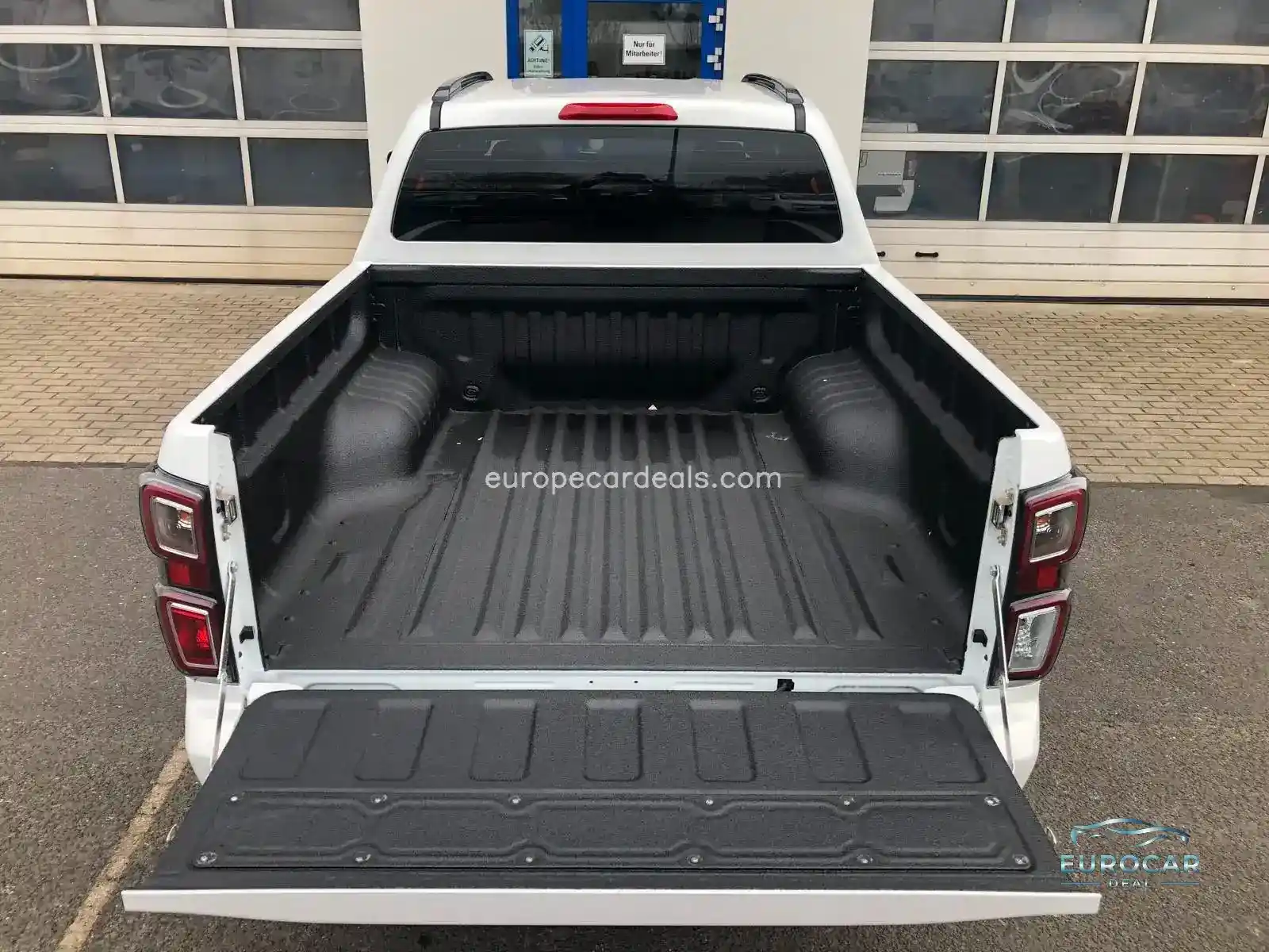 Double Cab V-Cross AT +Sonderfarbe+