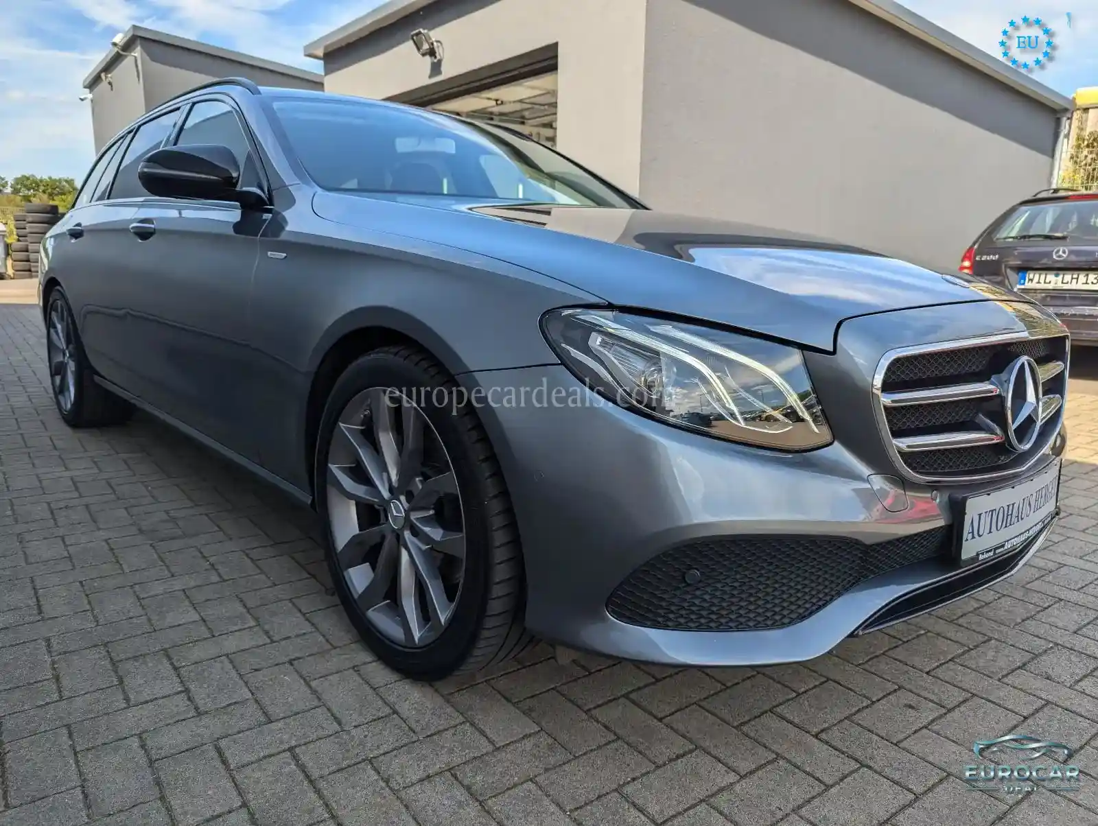 Mercedes-Benz E 200