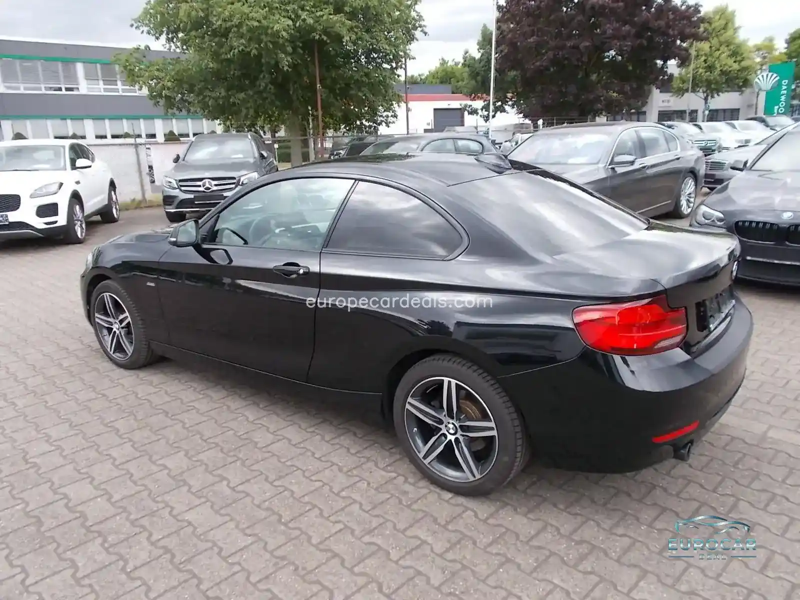 BMW 218