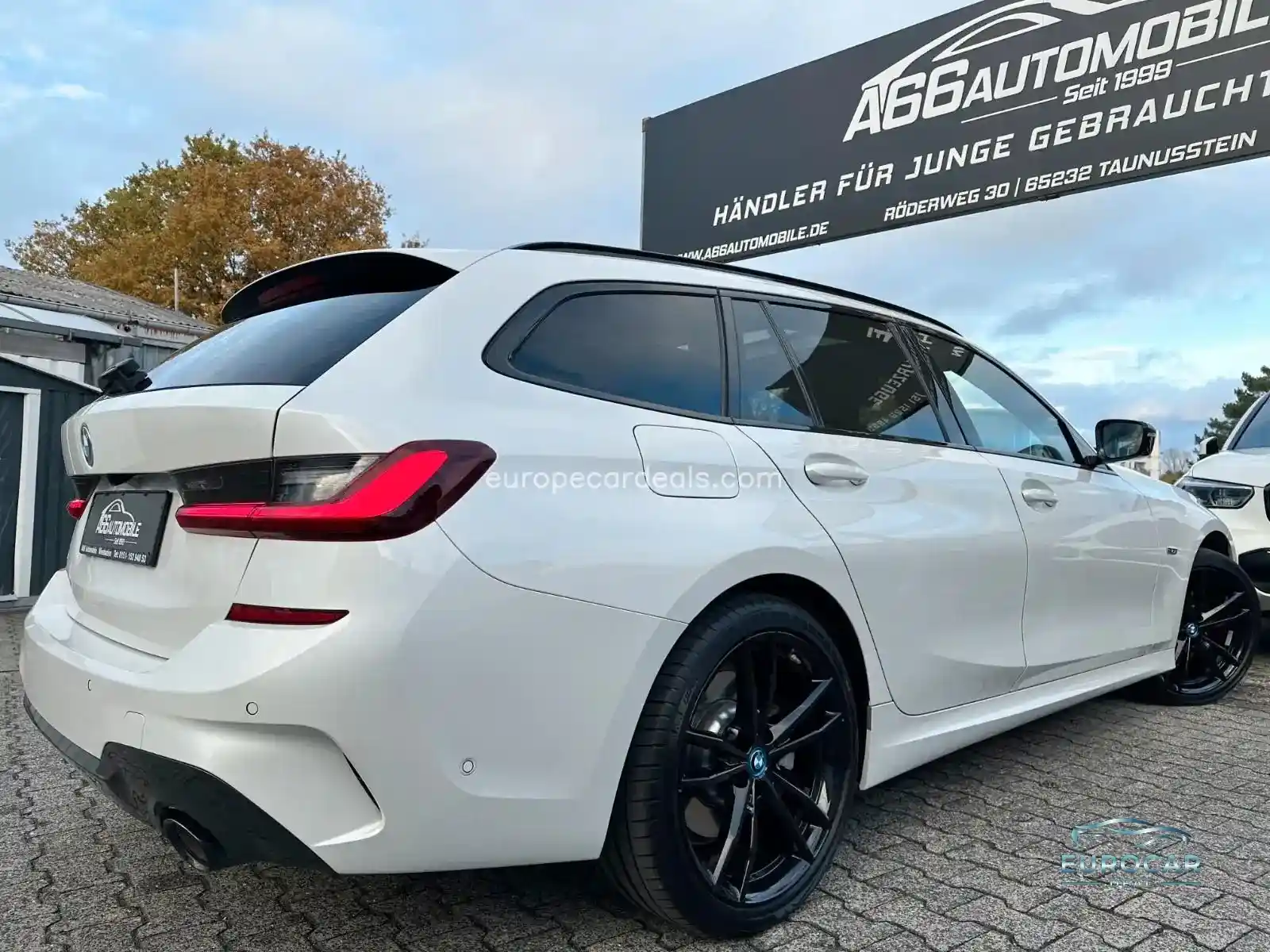 BMW 330