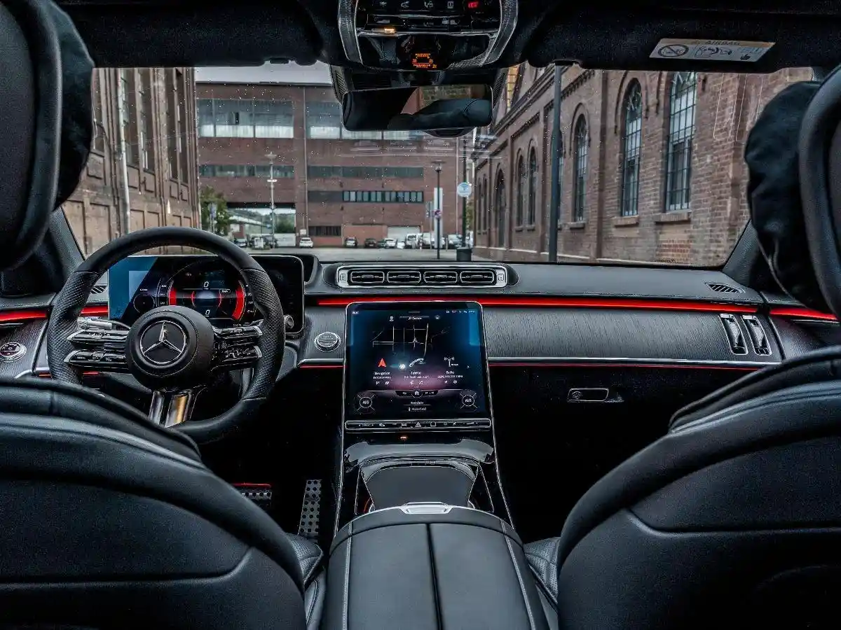 Mercedes-Benz S 500
