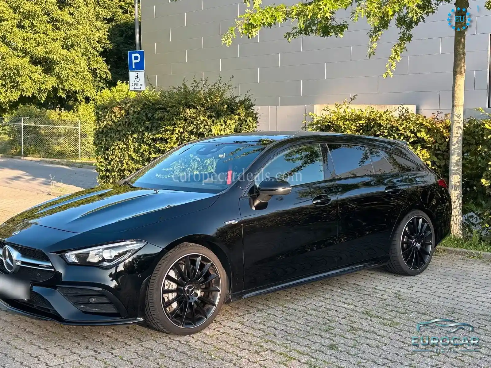 Mercedes-Benz CLA 35 AMG Shooting Brake