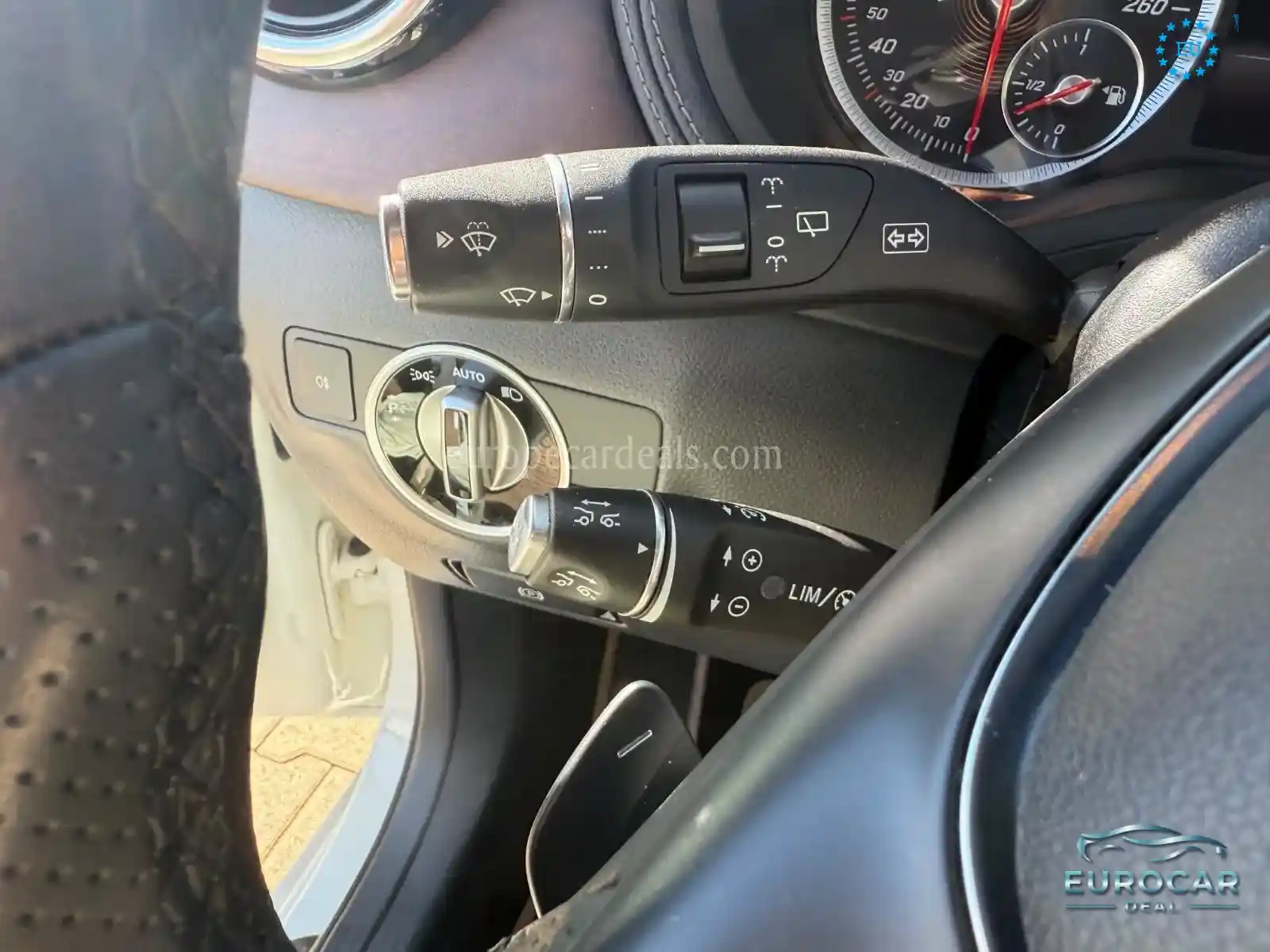 Mercedes-Benz B 220