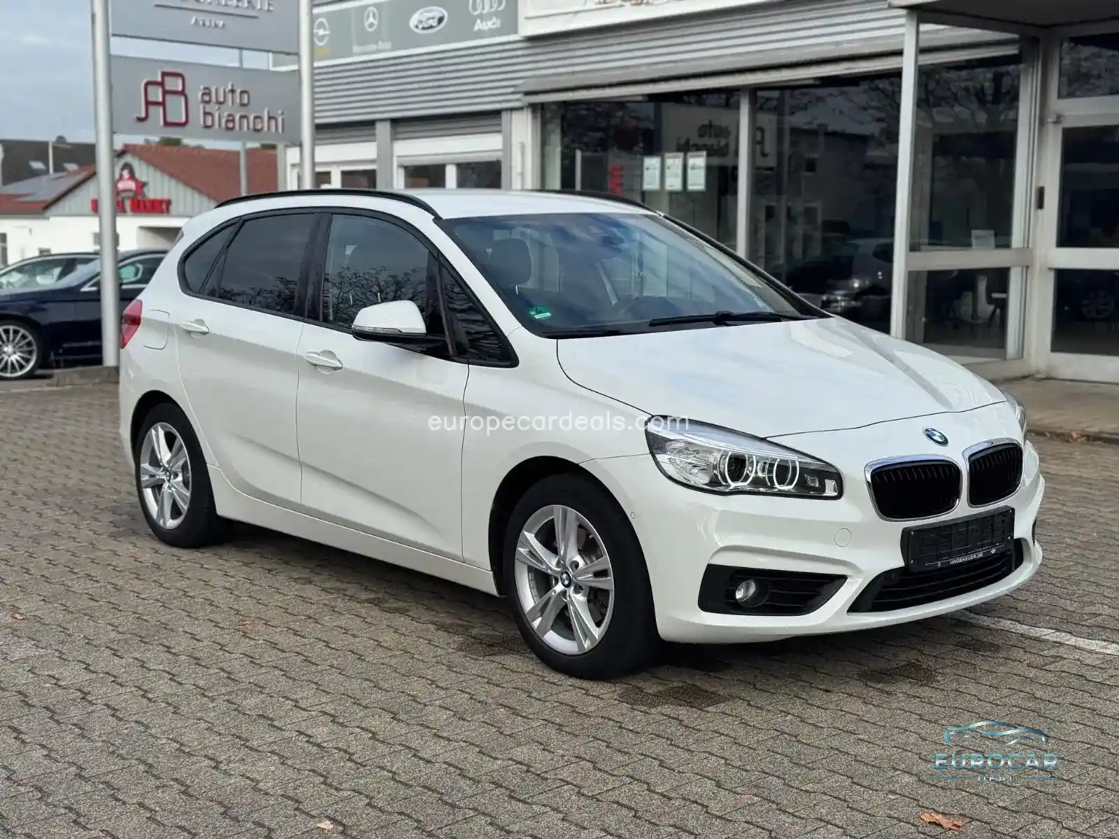 BMW 218
