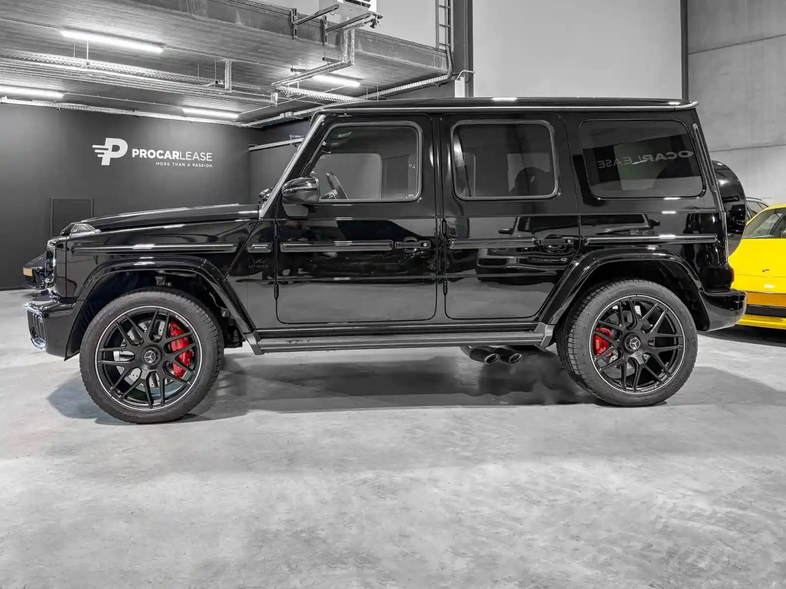 Mercedes-Benz G 500