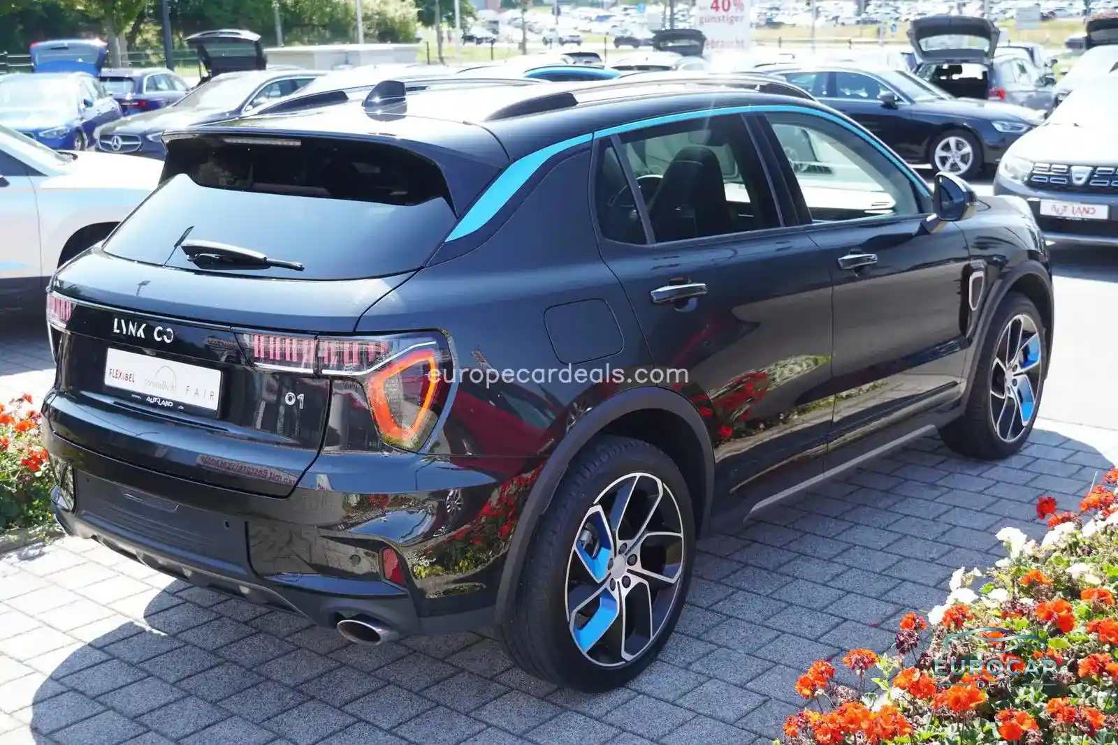 Lynk&Co 01