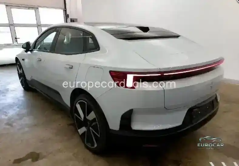 Polestar 4