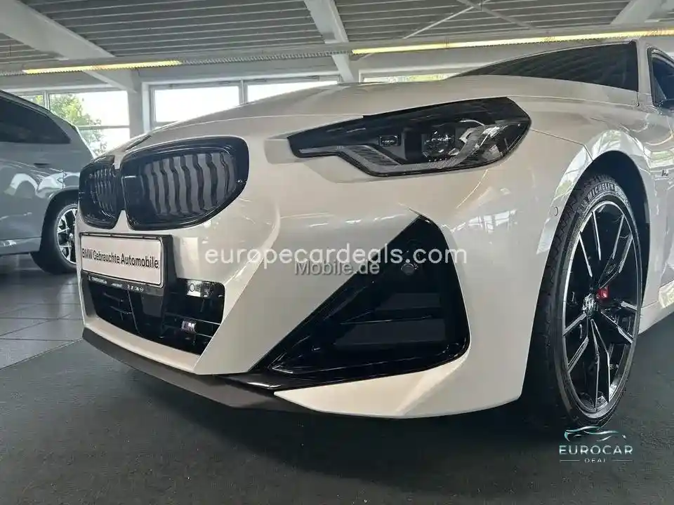 BMW M240i