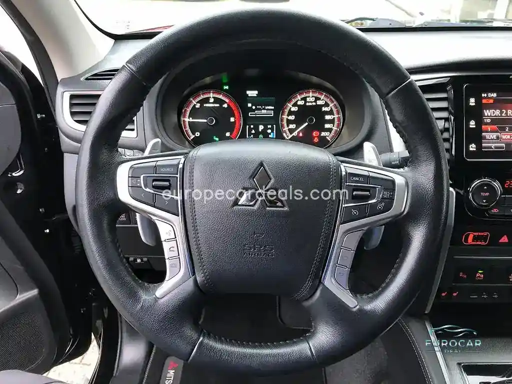 Mitsubishi L200