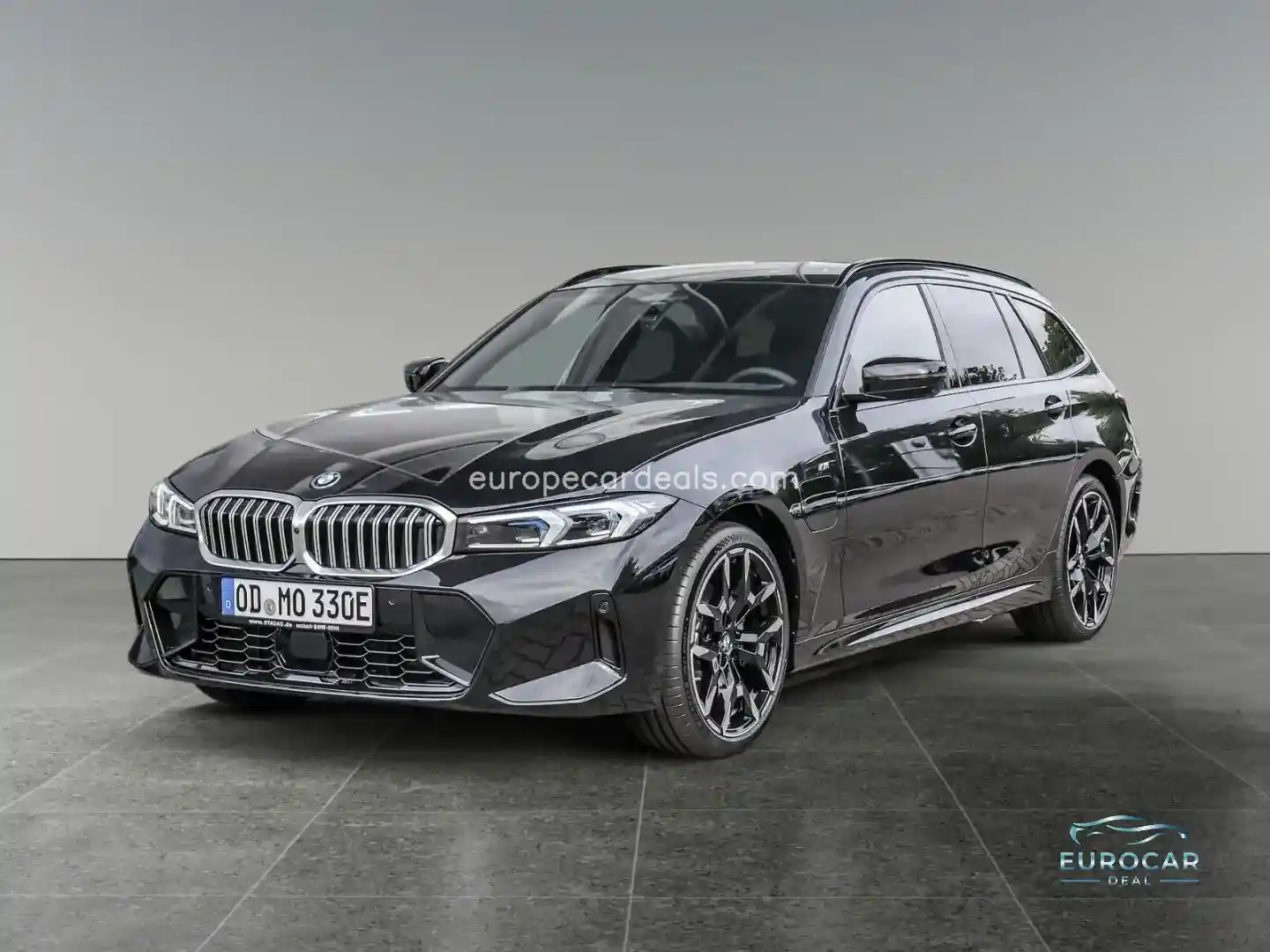 BMW 330