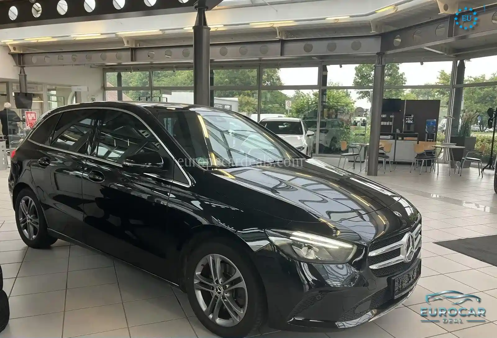 Mercedes-Benz B 220