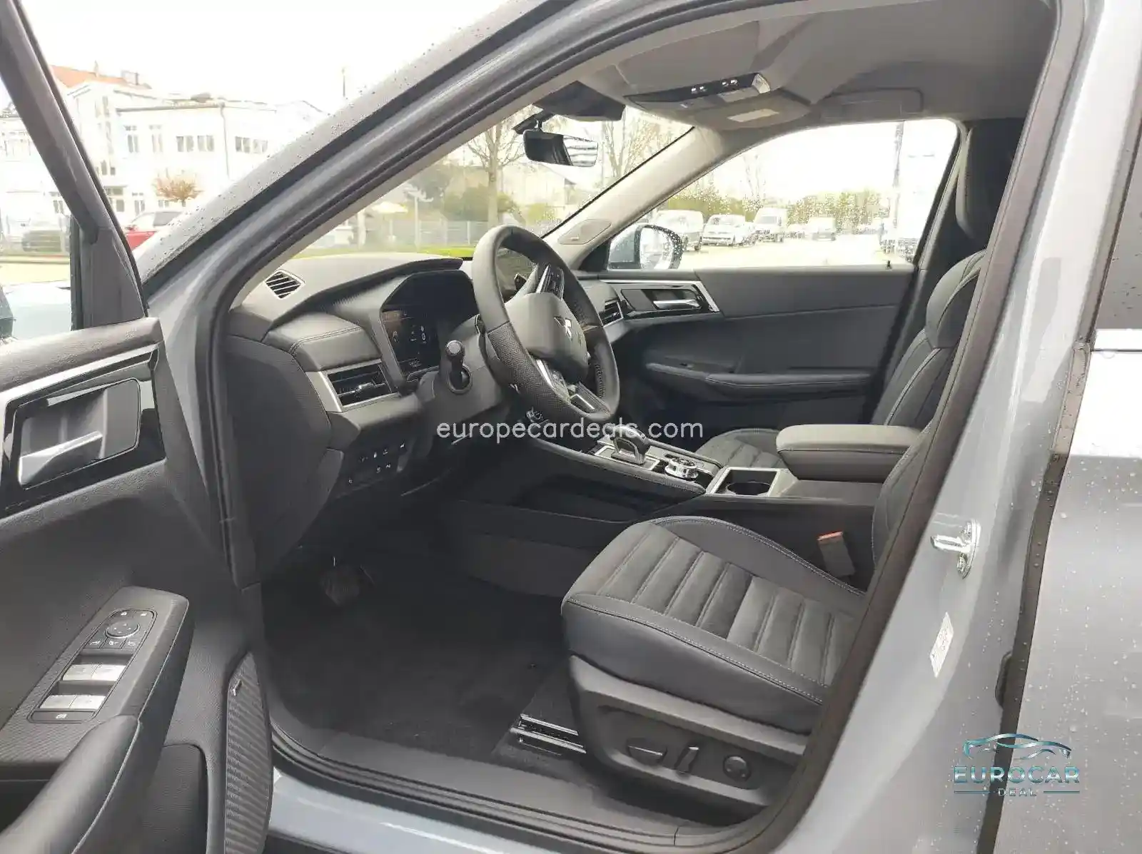 Mitsubishi Plug-in Hybrid Outlander