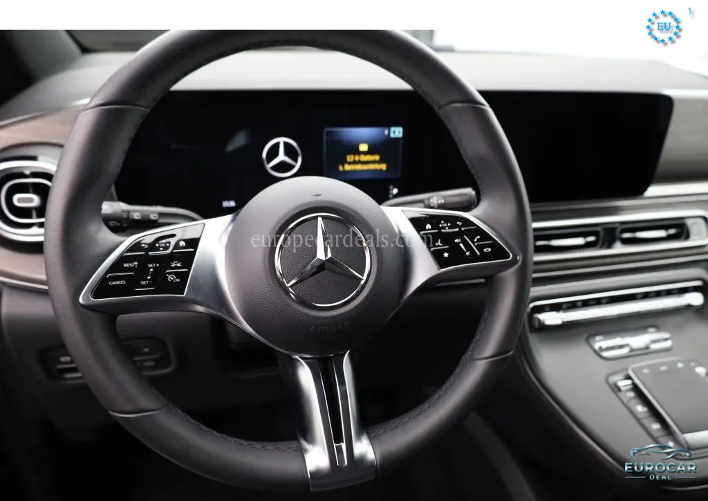Mercedes-Benz V 220